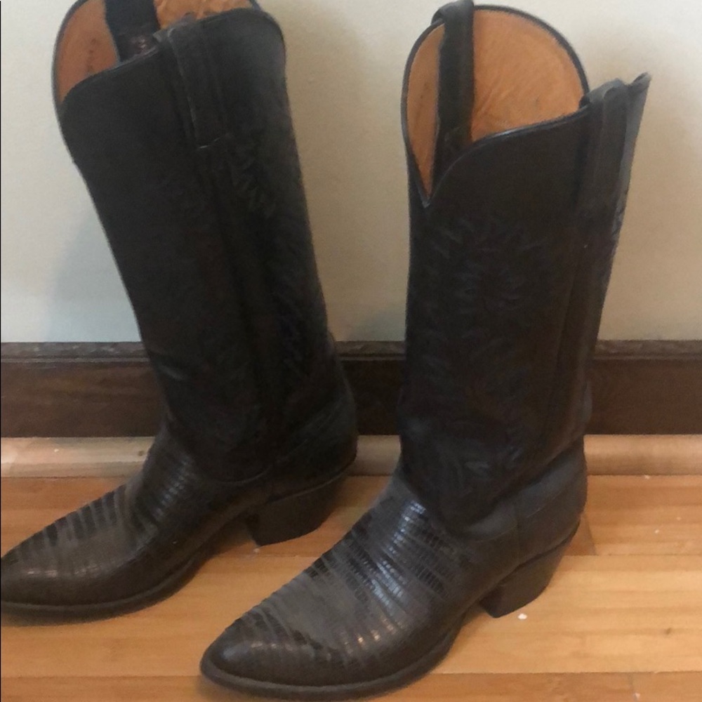 Black Cowgirl boots